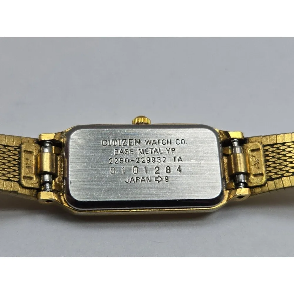 Vintage Womens Citizen Gold Plated Tank Quartz Dainty Dress Watch New Battery